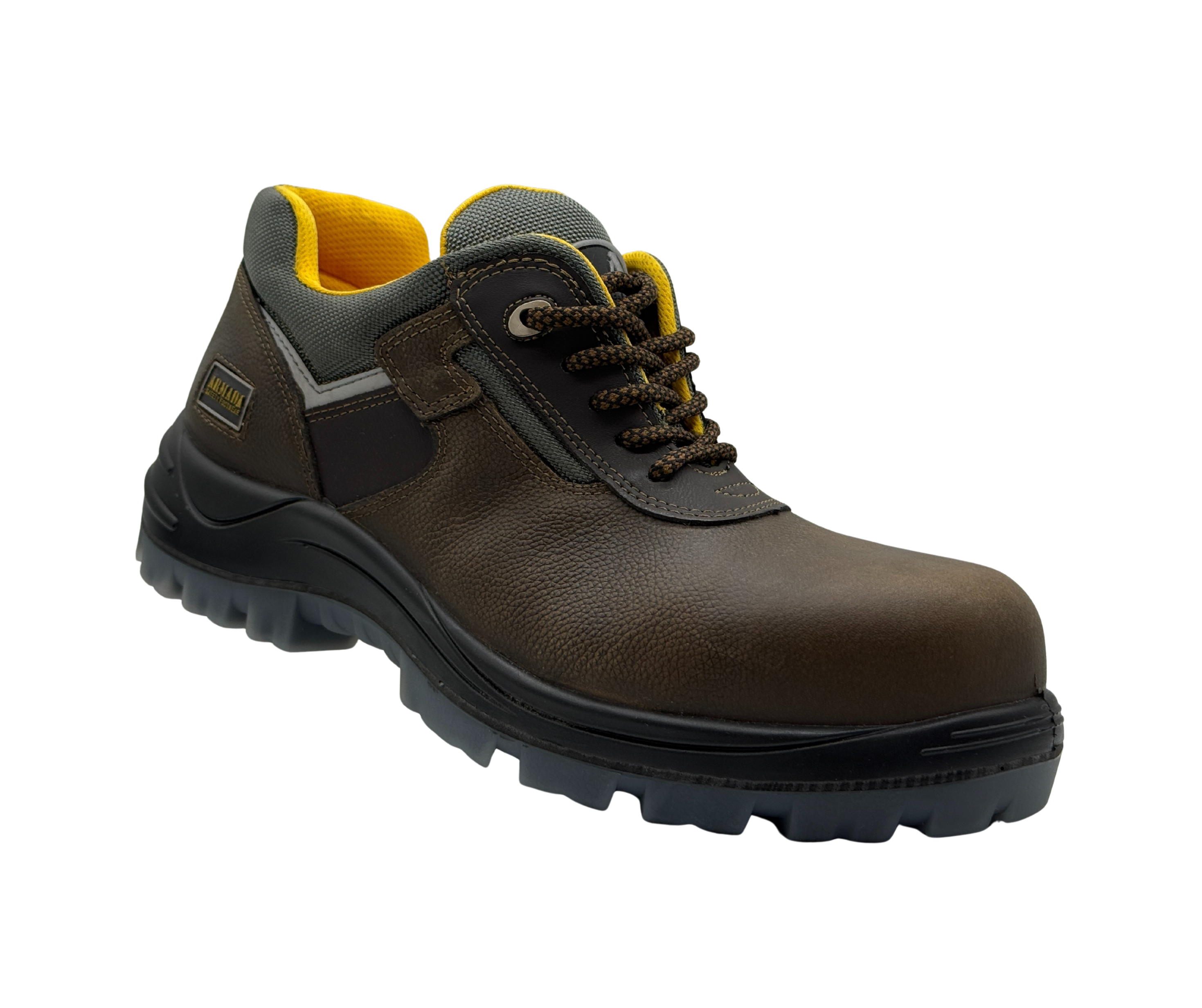 Calzado industrial modelo 6101 café marca Armada