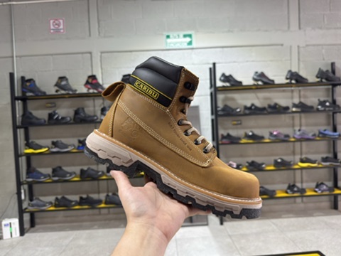 Calzado industrial modelo 976 miel marca Caribu - Image 4